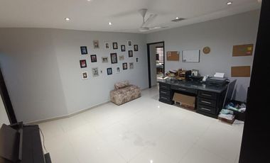 CASA EN RENTA SEMI AMUEBLADA EN REAL DEL NOGALAER