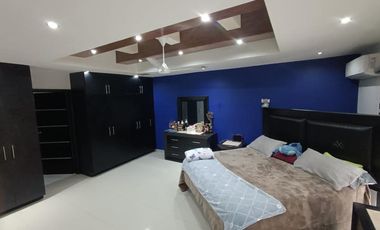 CASA EN RENTA SEMI AMUEBLADA EN REAL DEL NOGALAER