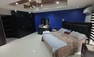 CASA EN RENTA SEMI AMUEBLADA EN REAL DEL NOGALAER