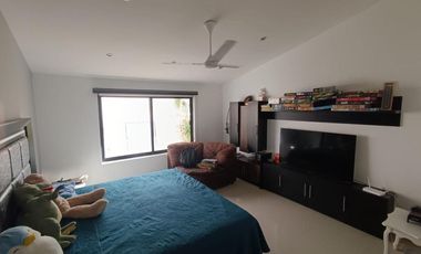 CASA EN RENTA SEMI AMUEBLADA EN REAL DEL NOGALAER