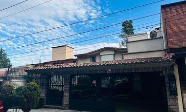 CASA EN RENTA, CLUB DEL GOLF