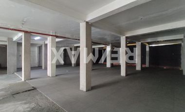Bodega en venta en el centro de la ciudad  - (3)
