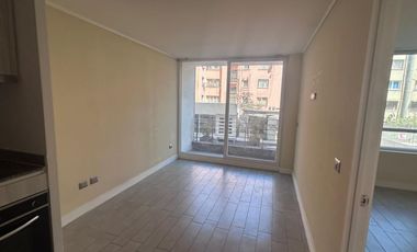 Metro Santa Ana Arriendo departamento 1 Dorm 1 Baño