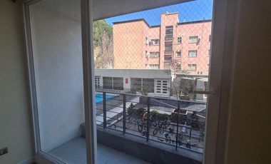 Metro Santa Ana Arriendo departamento 1 Dorm 1 Baño
