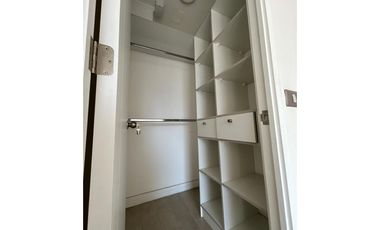Metro Santa Ana Arriendo departamento 1 Dorm 1 Baño