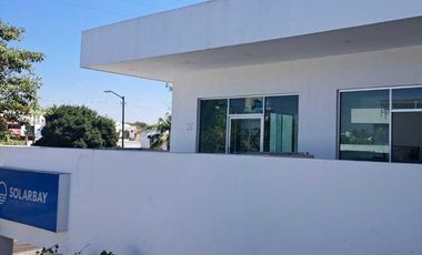 LOCAL 23  Y 24 CON TERRAZA EN RENTA PLAZA LA JOYA