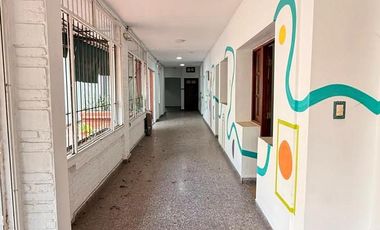 Importante propiedad ideal centro médico o educativo en San Martín al 3100, SMT