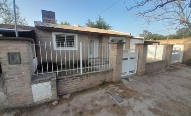 Casa en ALQUILER 3 Dormitorios