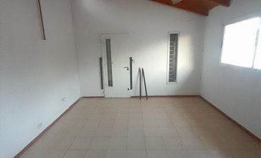 Casa en ALQUILER 3 Dormitorios