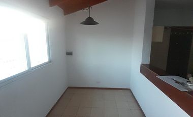 Casa en ALQUILER 3 Dormitorios