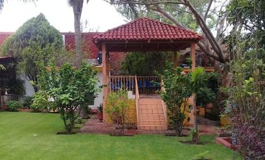 CASA DE CAMPO IXTLAHUACAN