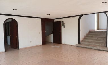 EDIFICIO EN RENTA EN BARRIO COLÓN