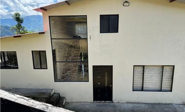 ACSI 1110. Venta de Casa Campestre en Pacho, Cundinamarca