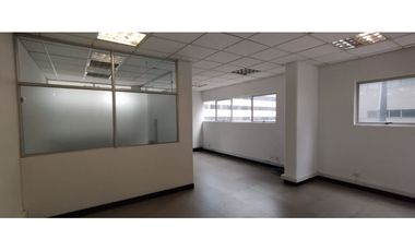 VENTA OFICINA 72M2  CERCA AL PARQUE DE LA 93 BOGOTA D.C