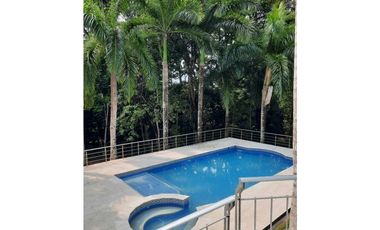 VENTA ESPECTACULAR CASA CAMPESTRE VIA RESTREPO VILLA VALERIA