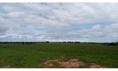 FINCA DE 2.200 HECTAREAS EN VENTA, VICHADA