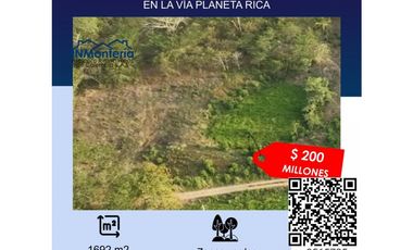 VENTA DE LOTE EN LA VA PLANETA RICA