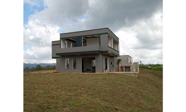 Vendo Casa campestre para estrenar