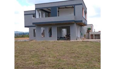 Vendo Casa campestre para estrenar