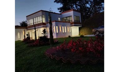 Vendo Casa campestre para estrenar