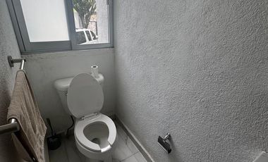 RENTA CASA CUERNAVACA CERCA DE CLUB DE GOLF STA FE