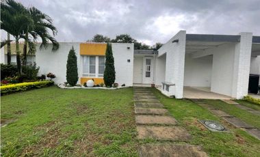 Se vende o se alquila casa en el castillo jamundi valle del cauca