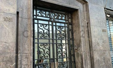 OCASION ALQUILER  DE OFICINA EN EL CORAZON DEL CENTRO DE LIMA