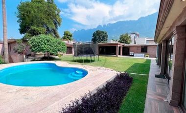 Casa en venta Lomas del Valle, San Pedro Garza García.