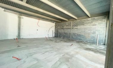 Local en venta Plaza Elysium,  Avenida Fundadores Monterrey N.L.