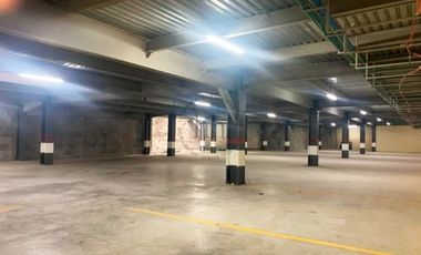 Local en venta Plaza Elysium,  Avenida Fundadores Monterrey N.L.