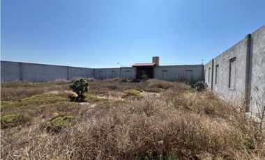 Terreno en venta por la Universidad del Fútbol, 1000 m²