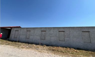 Terreno en venta por la Universidad del Fútbol, 1000 m²