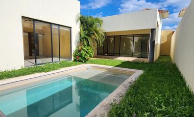 Renta Casa en Conkal con piscina