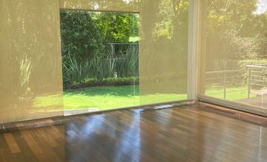 SE VENDE CASA EN Privada Portón de las Flores, Lomas Country Club, Miguel Hidalgo, Huixquilucan, México, 52779, MEX