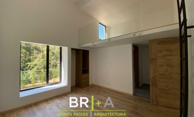 Hermosa casa moderna en Avándaro.