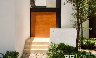 Atractiva casa nueva con vista al lago en condominio en Valle de Bravo