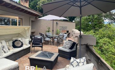 Casa en renta con excelente ubicación