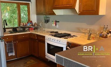 Casa en renta con excelente ubicación