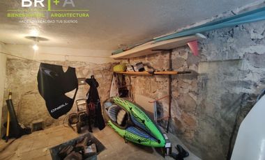 Excelente propiedad con acceso al lago en zona de Avándaro.