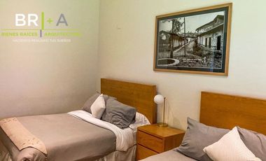 Casa en venta con acceso al lago en La Peña.