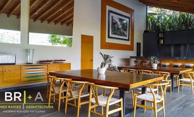 Casa en venta con acceso al lago en La Peña.