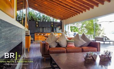 Casa en venta con acceso al lago en La Peña.
