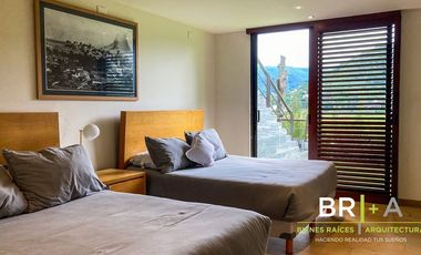 Casa en venta con acceso al lago en La Peña.