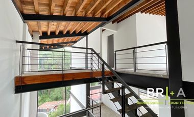 Casa en venta dentro de fraccionamiento con amenidades en Avándaro