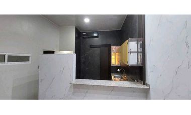 ALQUILER APARTAMENTO VIA ESPAÑA PH CARMEN CECILIA VV