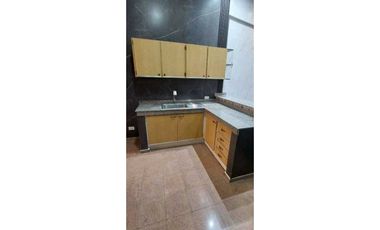 ALQUILER APARTAMENTO VIA ESPAÑA PH CARMEN CECILIA VV