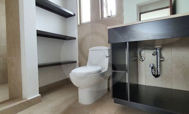 Casa en condominio en venta en Lomas Quebradas