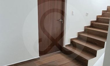 Casa en condominio en venta en Lomas Quebradas