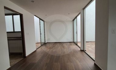 Casa en condominio en venta en Lomas Quebradas