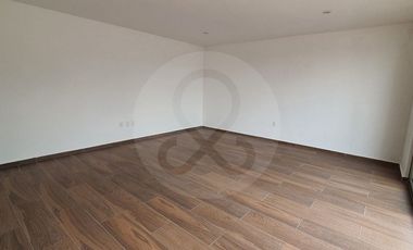 Casa en condominio en venta en Lomas Quebradas